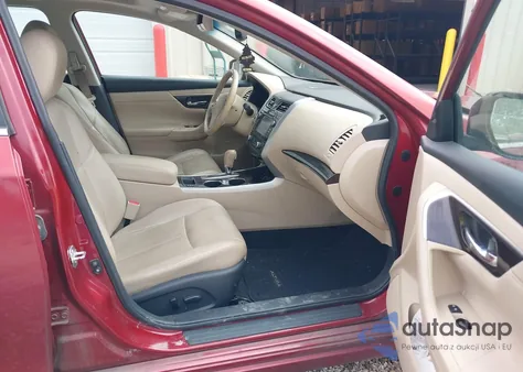 2015 Nissan Altima 2.5/2.5 S/2.5 Sl/2.5 Sv из США, поврежденный, VIN 1N4AL3AP6FN351537